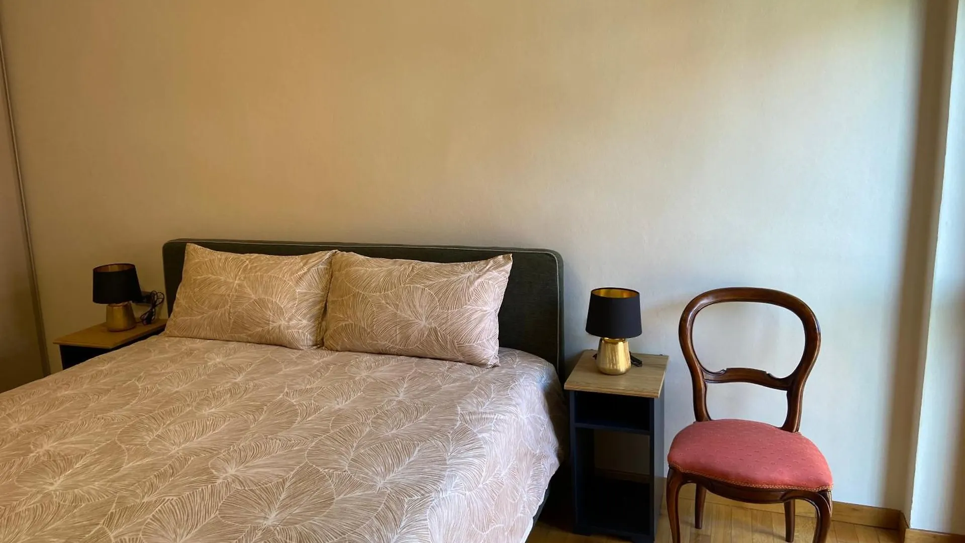 Apartment Banhome Navigliopavese Milan Italy